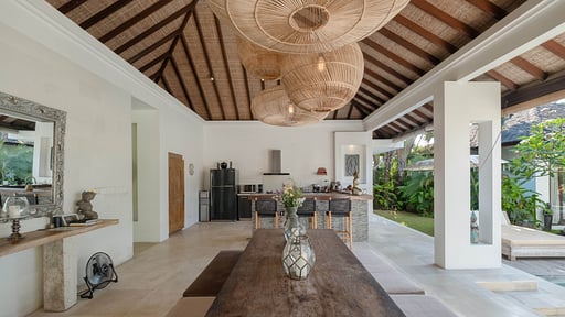 Villa Tempat Damai Dining area