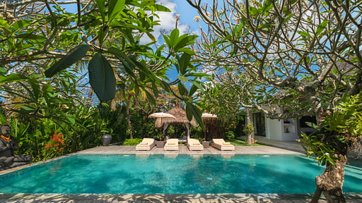 Villa Tempat Damai Swimming pool