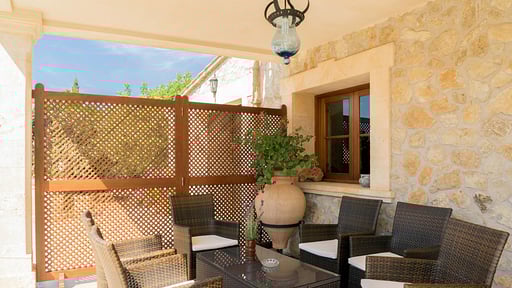 Estern Terrace/Veranda