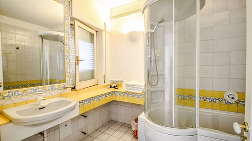 Villa Terri Schlafzimmer 1