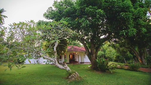 Villa Thalpe Walawwa Garden