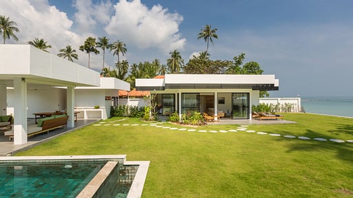 Villa Thansamaay Сад