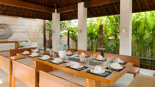 Villa The Beji Dining area