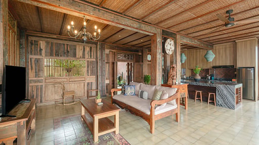 The Joglo at Umah Sunset Living room