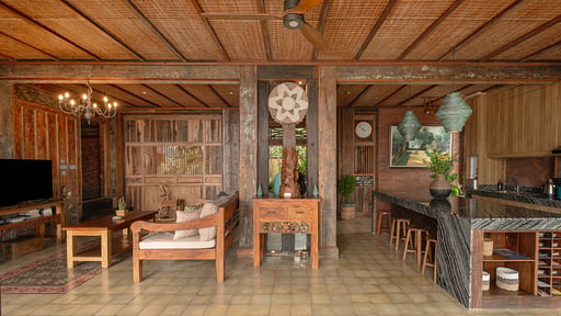 The Joglo at Umah Sunset Living room