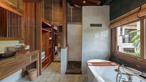 The Joglo at Umah Sunset Bedroom 1