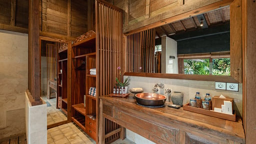 The Joglo at Umah Sunset Bedroom 2