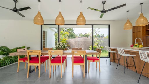 Villa The Kayu Dining area