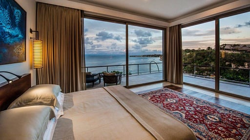 Villa The Luxe Bedroom 2