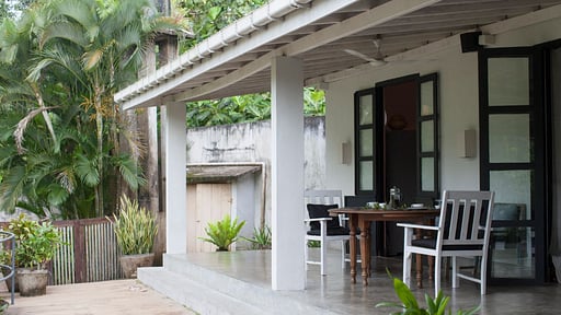 Villa The Petals Dining area