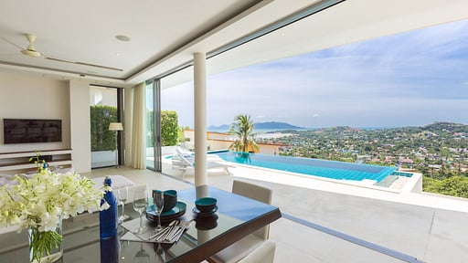 Villa The Ridge Eight Dining area