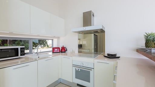 Villa The Ridge Eight Kitchen