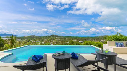 Villa The Ridge Three Zwembad