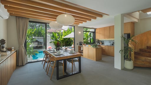 Villa The Urban Retreat Complex Dining area 1