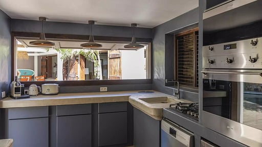 Villa Ti Rock Kitchen