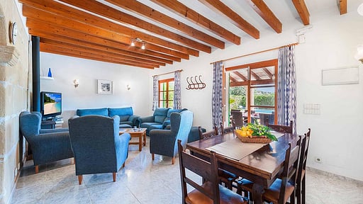 Villa Tiffany Обеденная зона