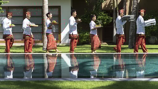 Villa Tiga Puluh Personal de la Villa