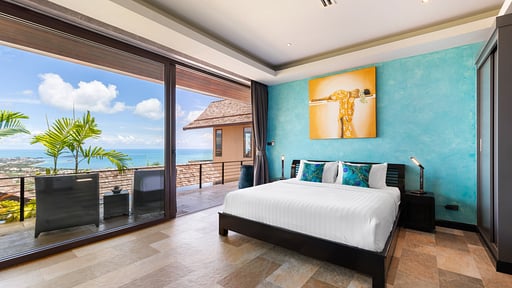 Villa Tiga Bedroom 1