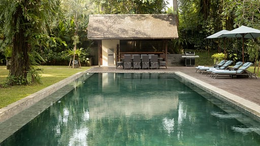 Villa Tirtadari Swimming pool