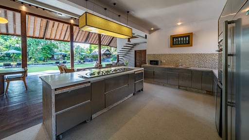 Villa Tirtadari Kitchen