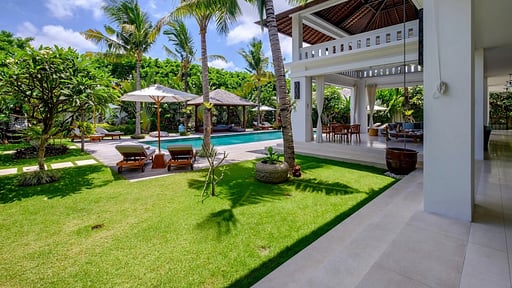 Villa Tjitrap Garden