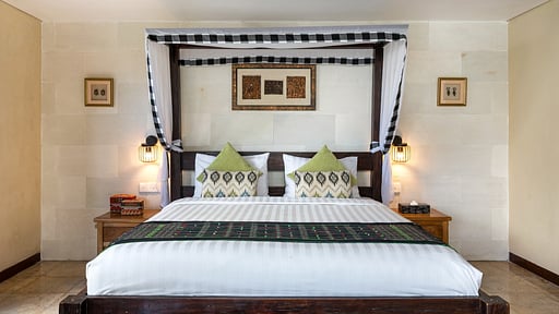 Villa Toba Bedroom 2