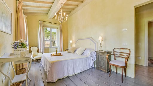 Villa Tolomei Schlafzimmer 4