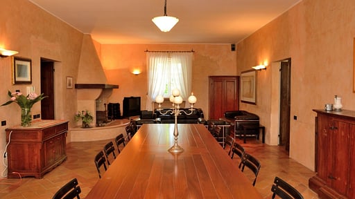 Villa Tombolina Dining area