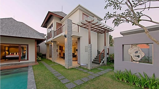 Villa Tomok Others