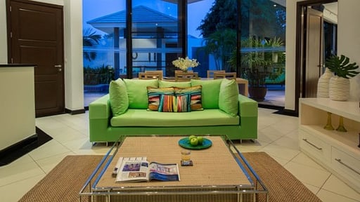 Villa Tongsai Grove Salon