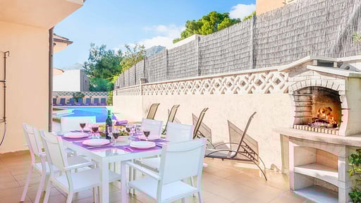 Villa Tonieta Dining area