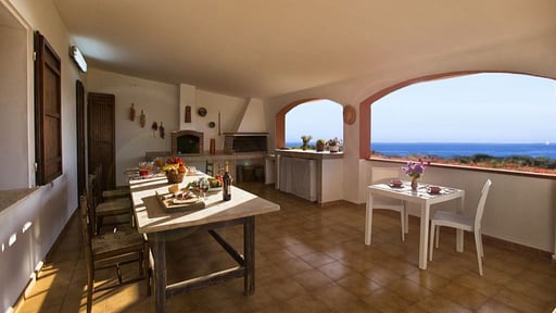 Villa Tonnare Terrace/Veranda 1