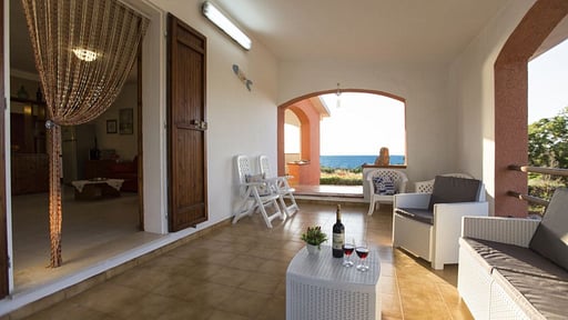 Villa Tonnare Terrace/Veranda 2