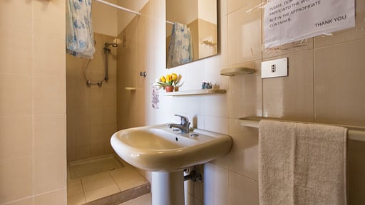 Villa Tonnare Bedroom 1