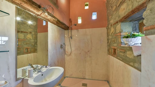 Villa Topazio Bedroom 1