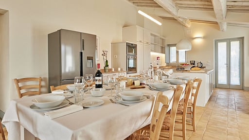 Villa Tornavento Eethoek