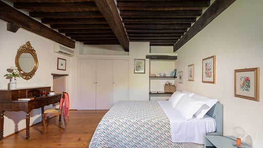 Villa Torre degli Elci Schlafzimmer 1