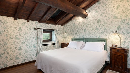 Villa Torre Delle Rose Bedroom 2