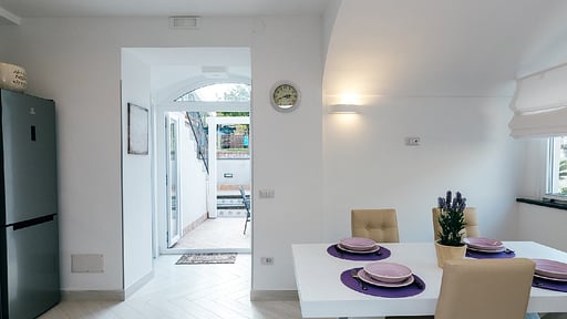 Villa Totti Dining area
