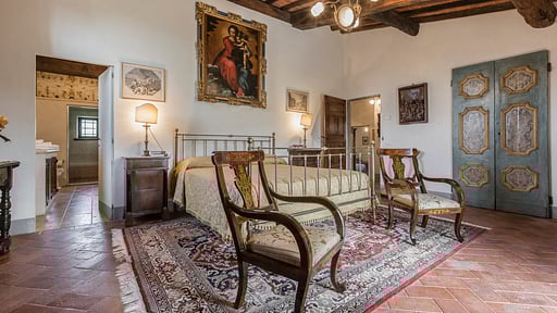 Villa Travicello Bedroom 1