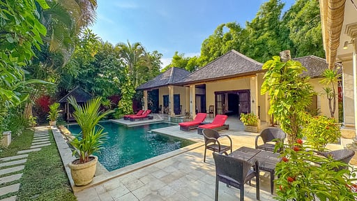 Villa Tresna Swimming pool