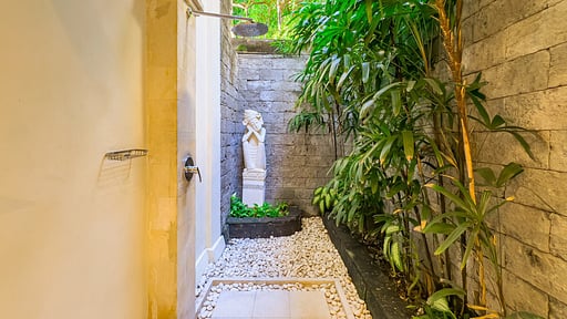 Villa Tresna Bedroom 2