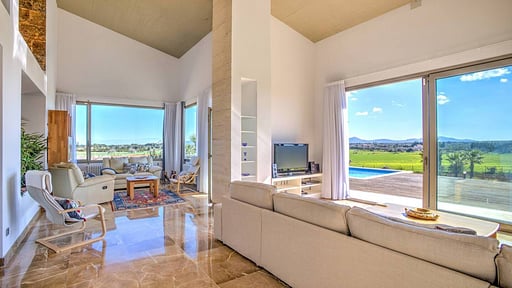 Villa Triay Living room