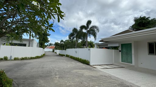 Villa Trichada Tropical Others