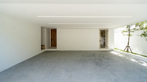 Villa Trinity Grand C3 Parking areas