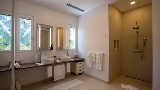 Villa Truffle Bedroom 1