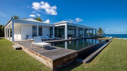 Villa Truffle Swimming pool