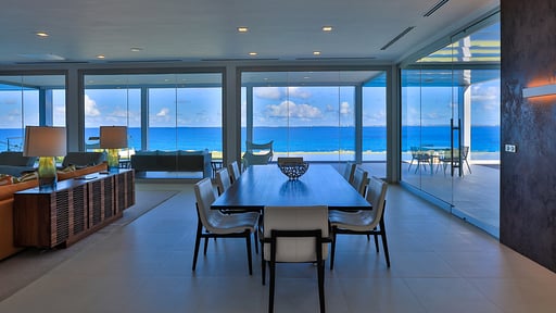 Villa Truffle Dining area