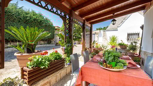 Villa Trulli Natura Terrace/Veranda