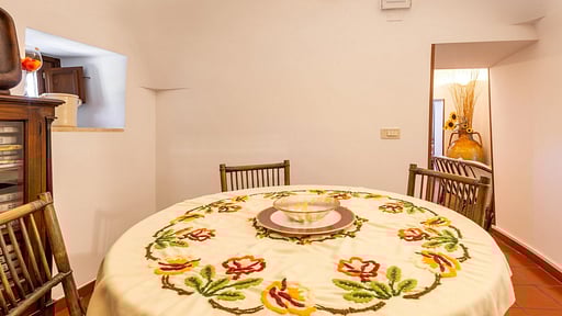 Villa Trulli Natura Dining area 